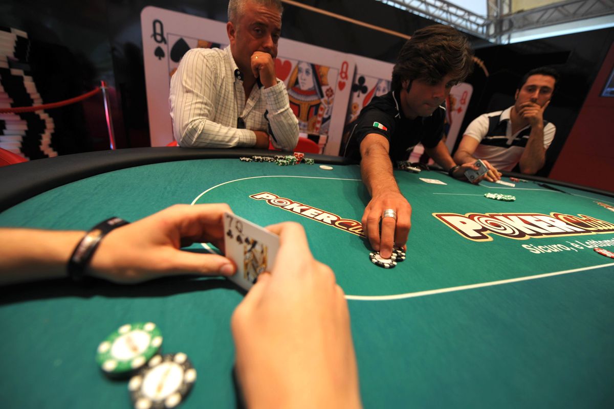 poker online